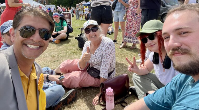 Happy people Farnham (Public)